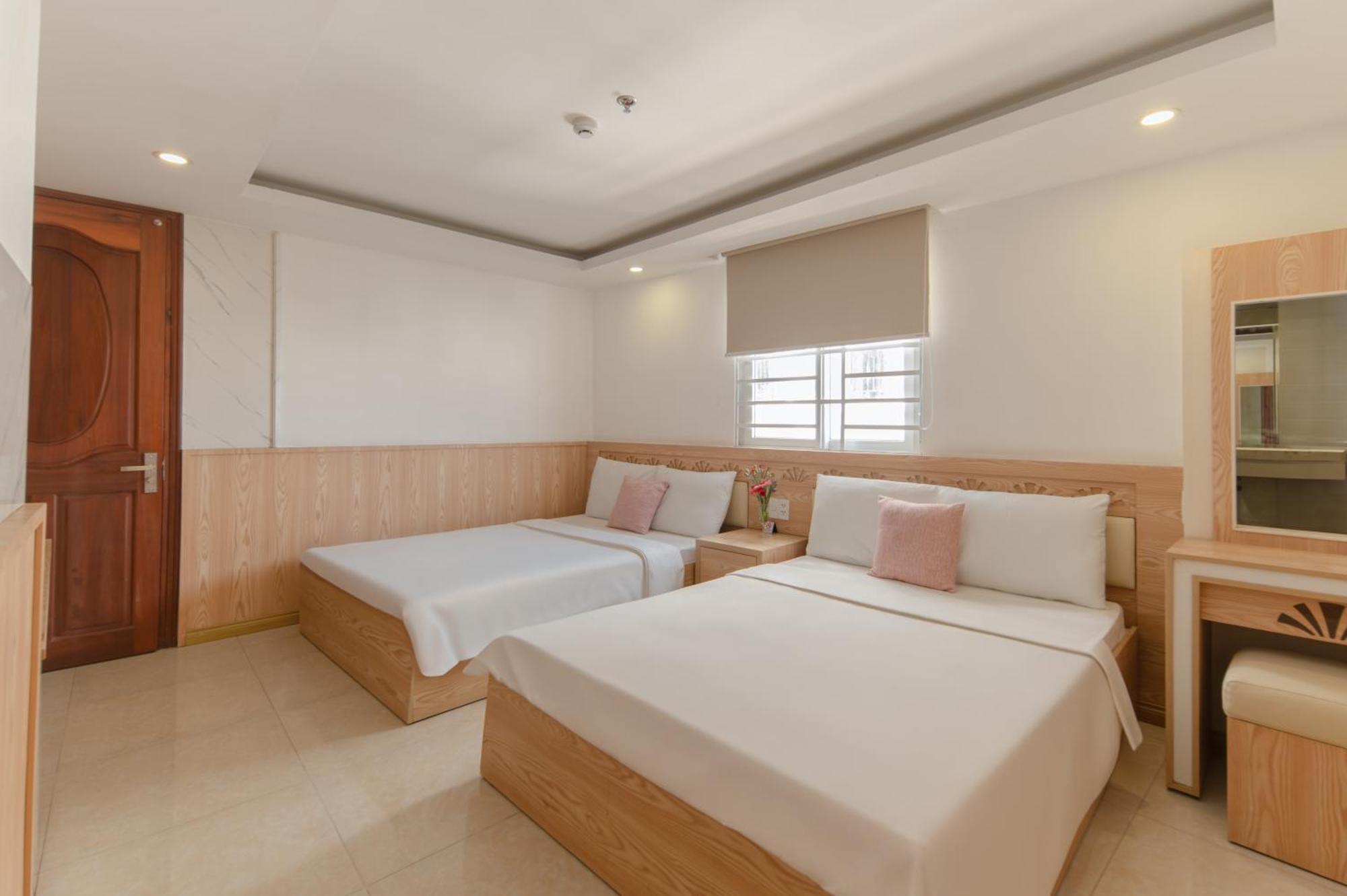 ทานห์ บินห์ 2 โฮเต็ล Hotel ญาจาง ภายนอก รูปภาพ