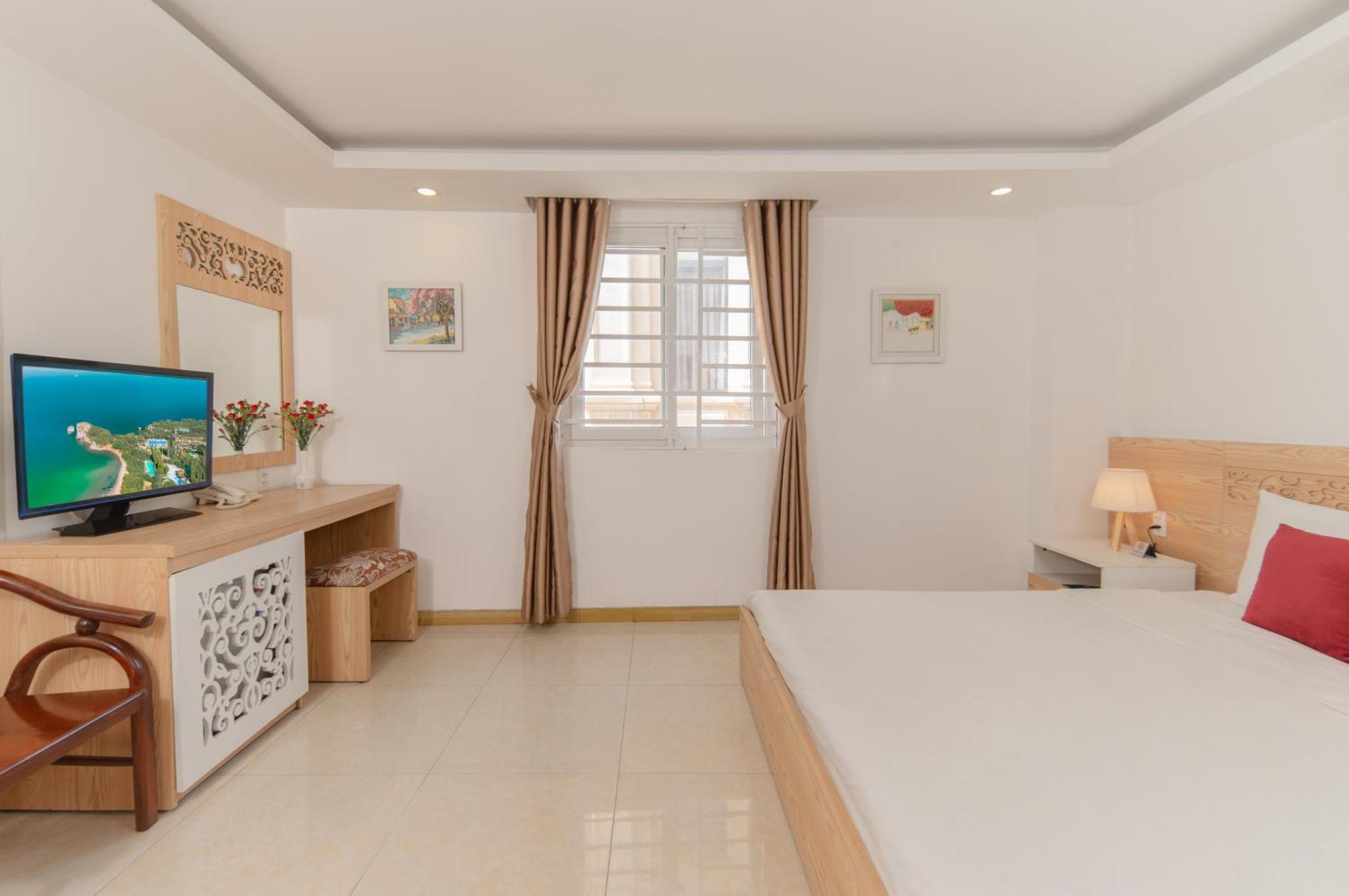ทานห์ บินห์ 2 โฮเต็ล Hotel ญาจาง ภายนอก รูปภาพ