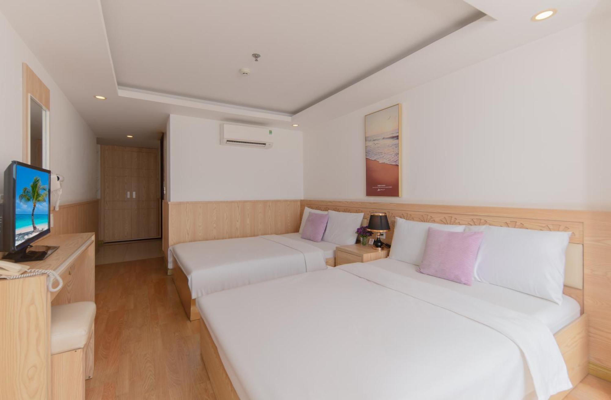 ทานห์ บินห์ 2 โฮเต็ล Hotel ญาจาง ภายนอก รูปภาพ