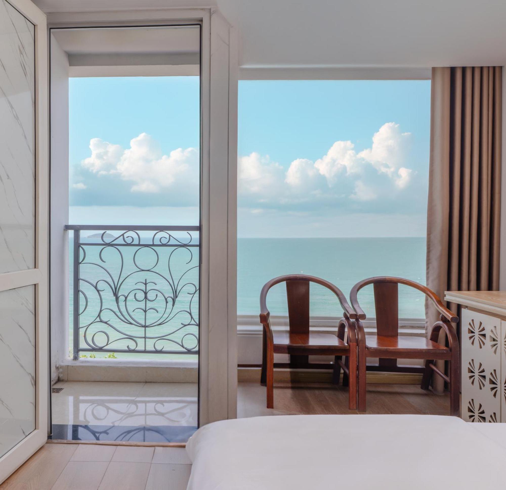 ทานห์ บินห์ 2 โฮเต็ล Hotel ญาจาง ภายนอก รูปภาพ